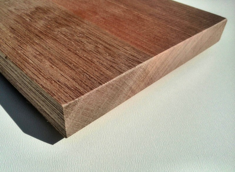 Prkno MERANTI 18x140, délka 4575mm DARK RED