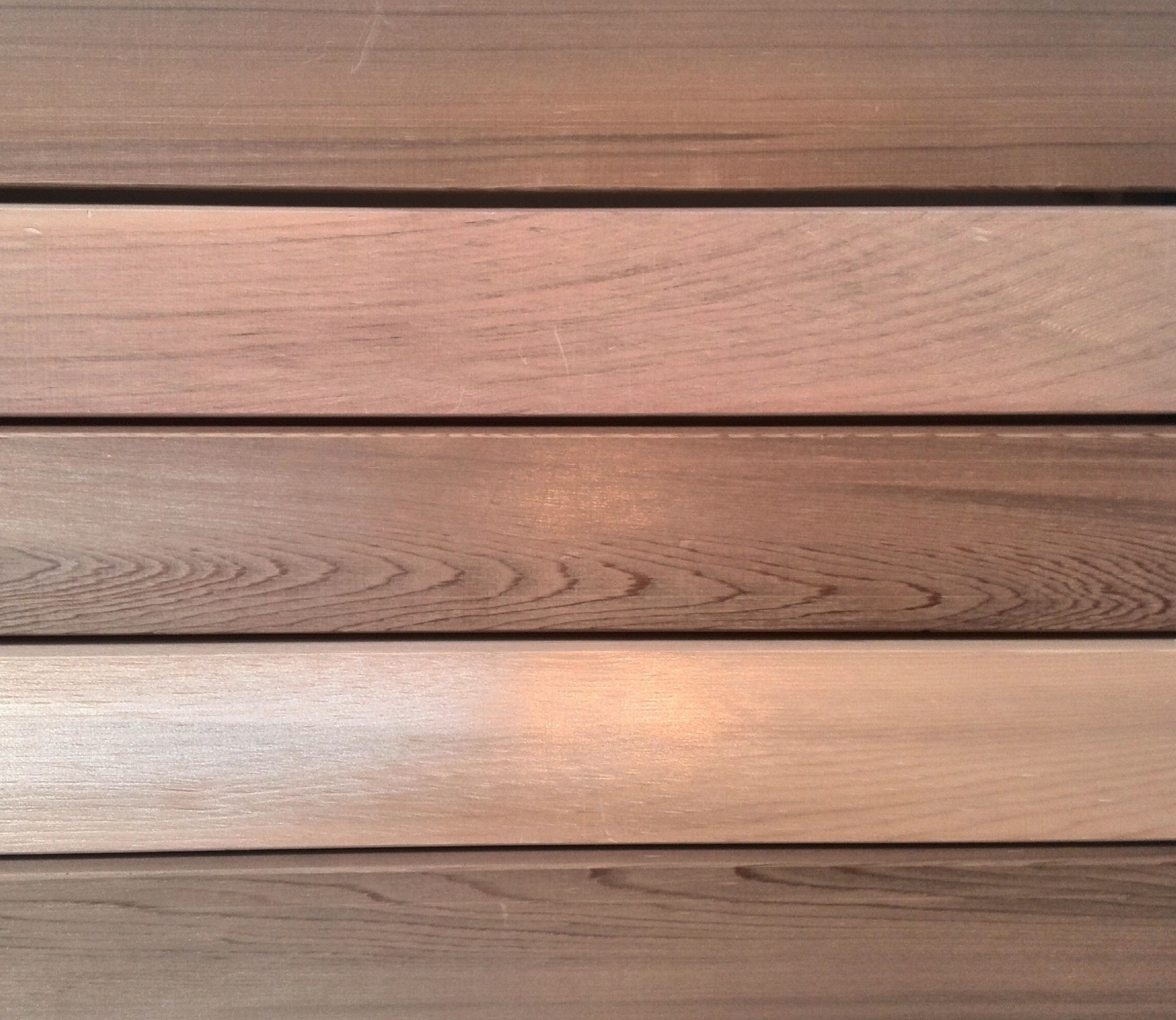 Prkno CEDR ČERVENÝ 40x140, délka 4880mm sukatý