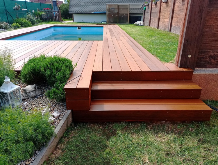 Terasa z prken IPE 21x145 hladká + nátěr terasovým olejem OSMO 010